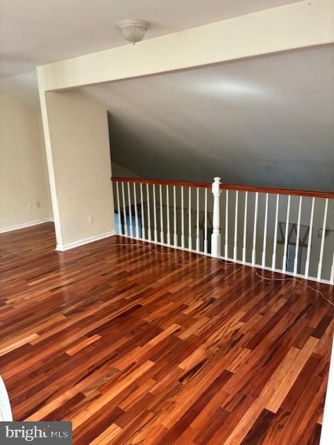 Building Photo - 307 Sayre Dr