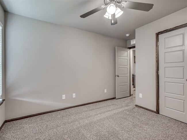 Building Photo - 17613 Nantucket Ave