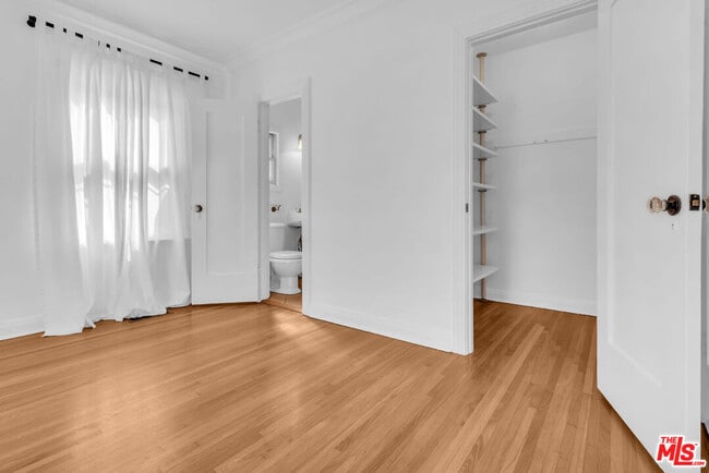 Building Photo - 6131 W 5th St