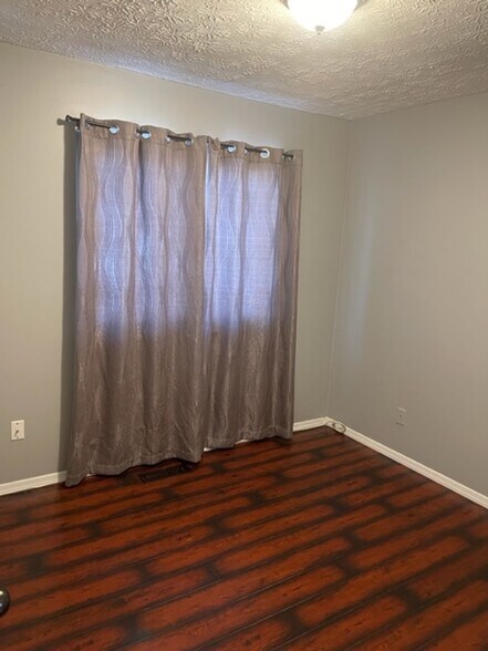 Building Photo - 4015 Marks Rd