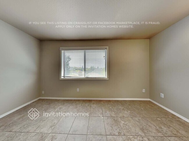 Building Photo - 926 S Magnolia Ln