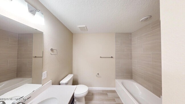 Building Photo - 495 Boracay Cir