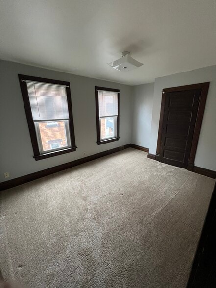 Building Photo - 271 Dravo Ave