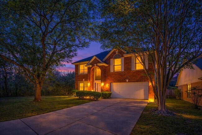 Building Photo - 9301 Tea Rose Trail