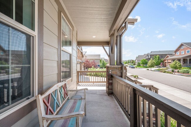 Building Photo - Luxury 6BD, 4BA Sterling Ranch Home with L...