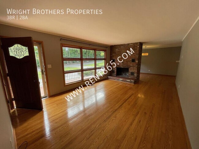 Building Photo - 4709 Lonas Dr