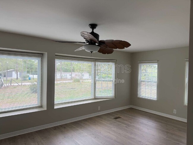 Building Photo - 17719 Carthage Ave