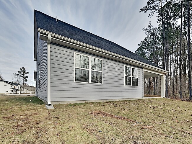 Building Photo - 3079 Day Flower Dr