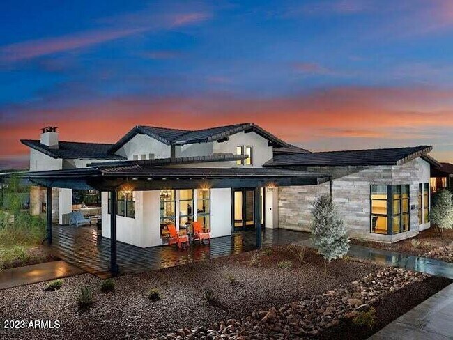 Building Photo - 37061 N Sidewinder Dr