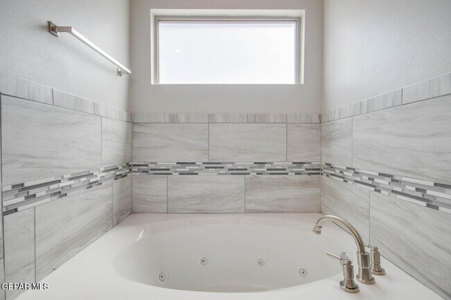Building Photo - 916 Mormon Tea Dr