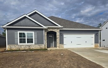 Building Photo - FOR RENT in MIDLAND! Available Now!