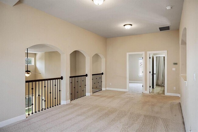 Building Photo - 5809 Viejo Dr