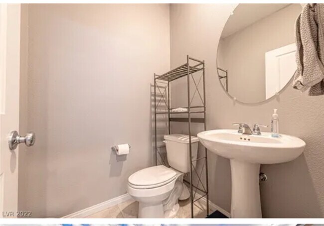 Building Photo - 8710 Glen Echo Ave