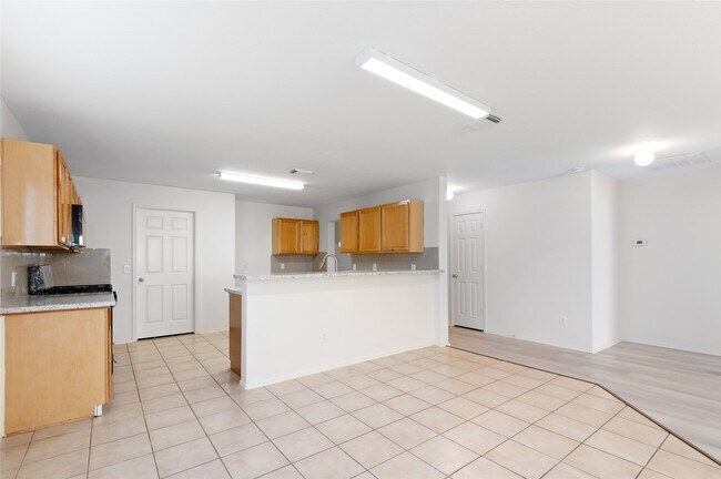 Building Photo - 2923 Katy Briar Ln