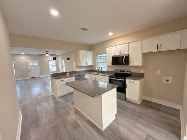 Building Photo - 2815 Epping Way Dr