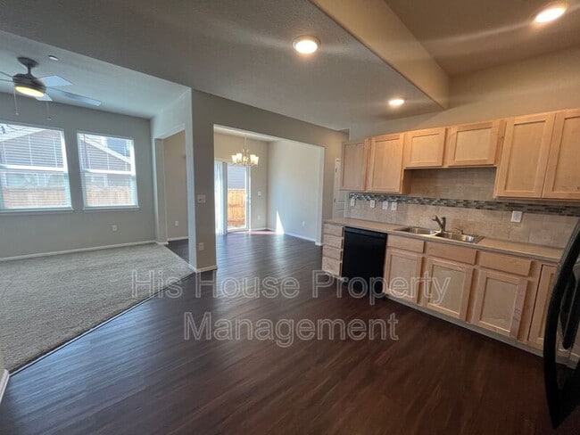 Building Photo - 5551 W 29th St