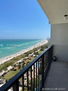 Building Photo - 2625 Collins Ave