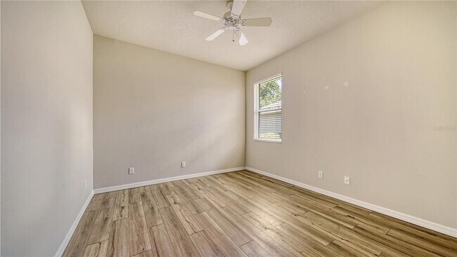Building Photo - 5368 Creekside Trail