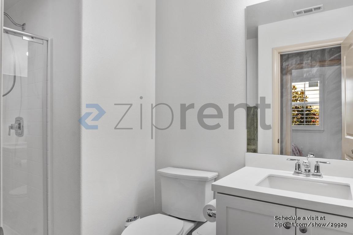 Building Photo - 2409 Via Alicante