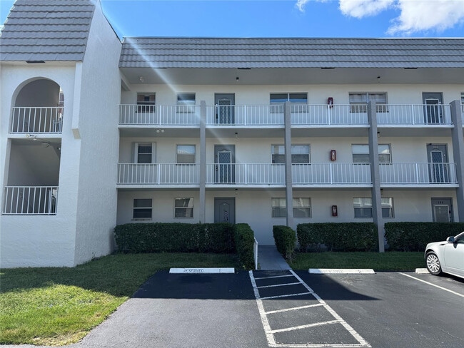 Primary Photo - 8280 Sunrise Lakes Blvd