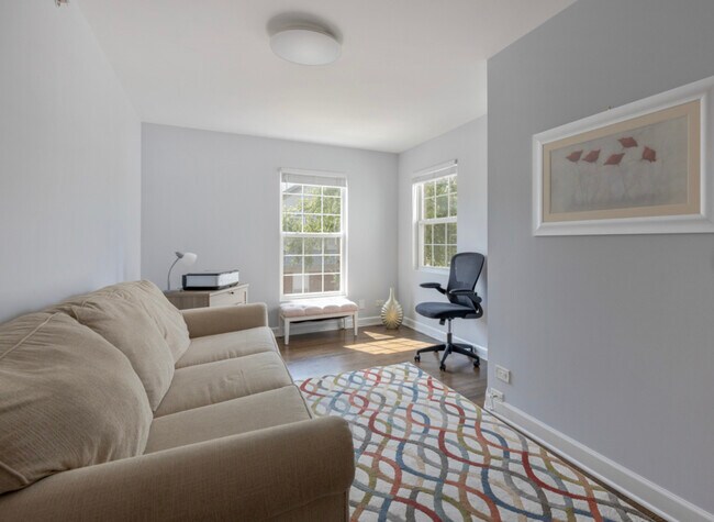 Building Photo - 1493 Yellowstone Dr