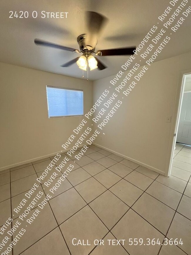Building Photo - Two Bedroom Central Location Available Soon