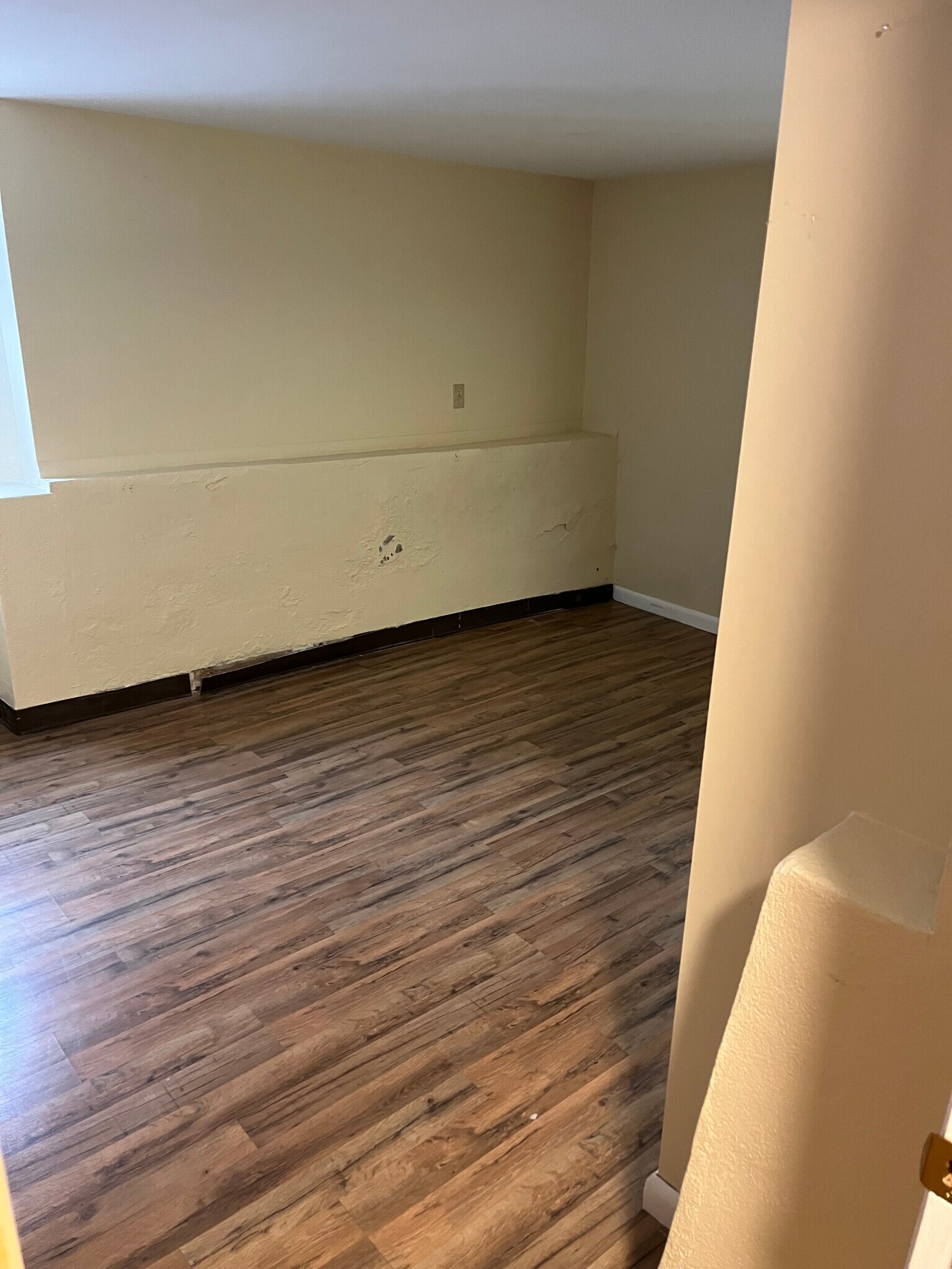 Building Photo - 6340 New St