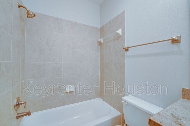 Building Photo - 4203 Feagan St