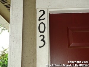 Building Photo - 1016 Blanco Rd