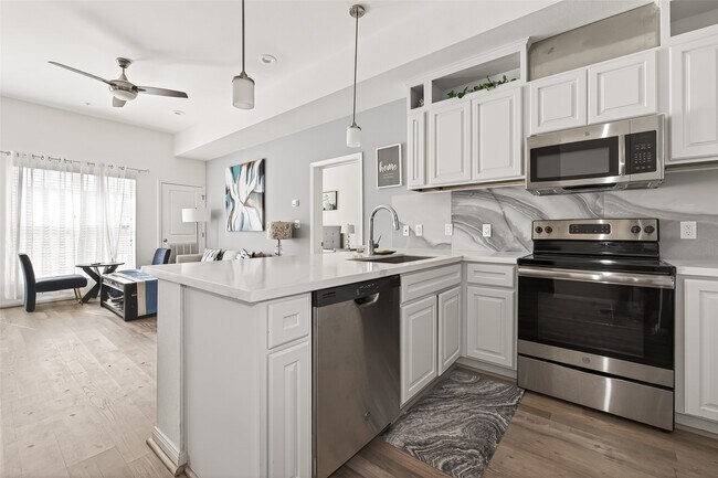 Building Photo - 1207 Grand W Blvd