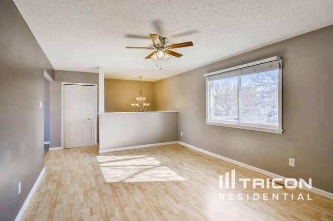 Building Photo - 6910 Fielding Cir