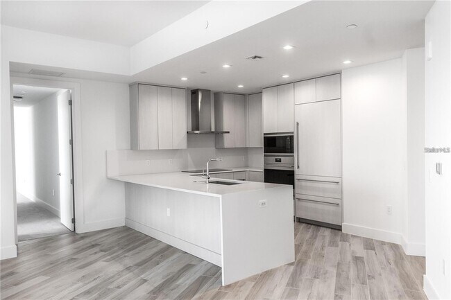 Building Photo - 5120 Marina Wy