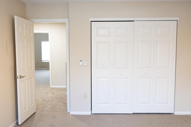 Building Photo - 5008 Stratford Pine Ln