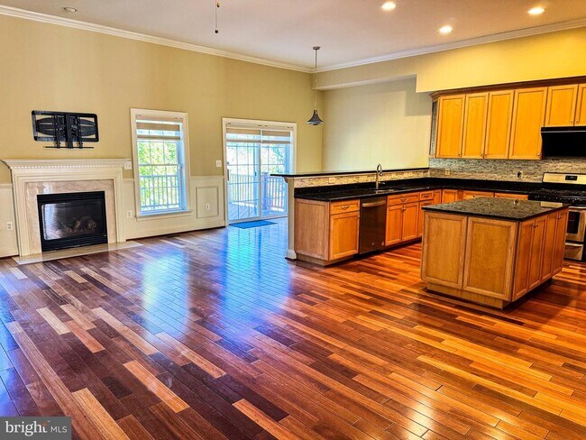 Building Photo - 6403 Velliety Ln