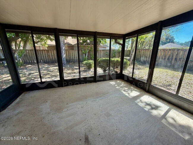 Building Photo - 1691 Dockside Dr