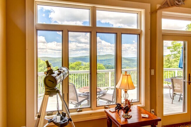 Building Photo - 74 Harvest Ln