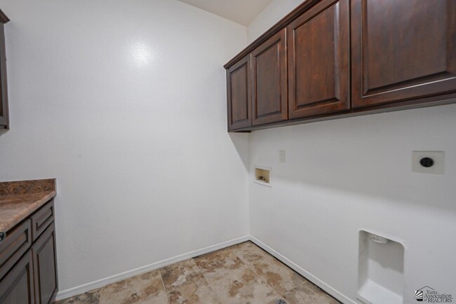 Building Photo - 4429 W 25th Ln
