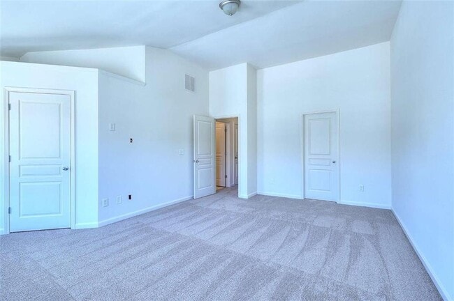 Building Photo - 2658 Avanti Way