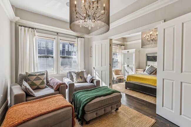 Building Photo - 690 Sutter St