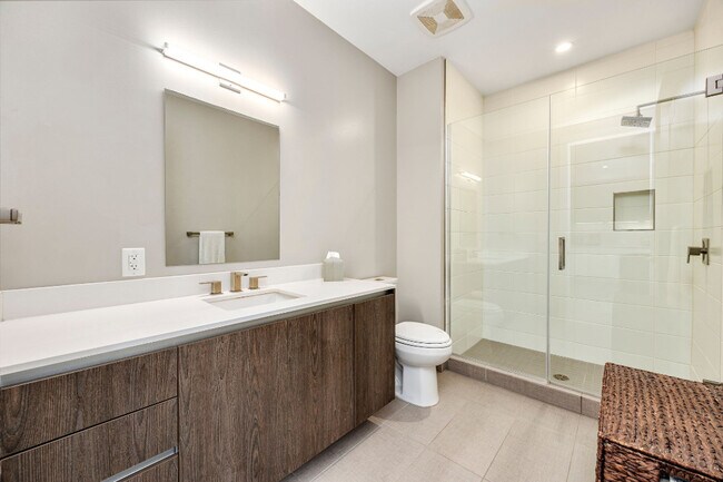 Building Photo - 4200 W 16th Ave