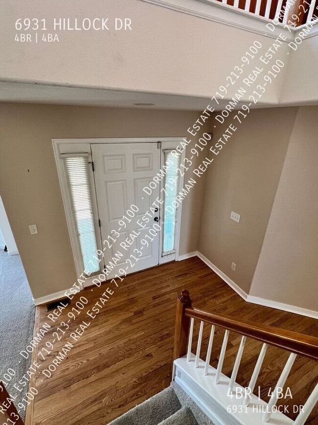 Building Photo - 6931 Hillock Dr