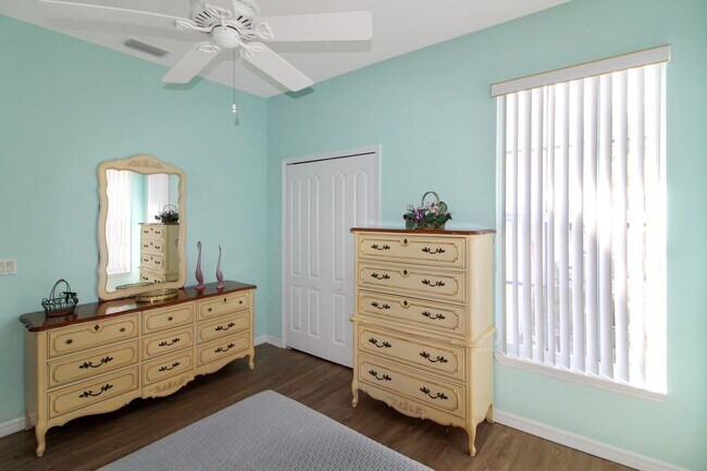 Building Photo - Pelican Pointe Seasonal Villa for Rent