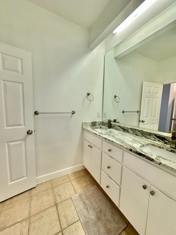 Building Photo - 126 S Shore Dr