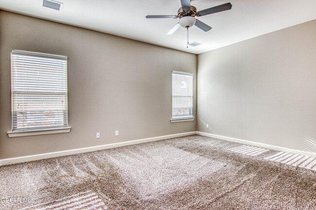 Building Photo - 14700 Harry Flournoy Ave