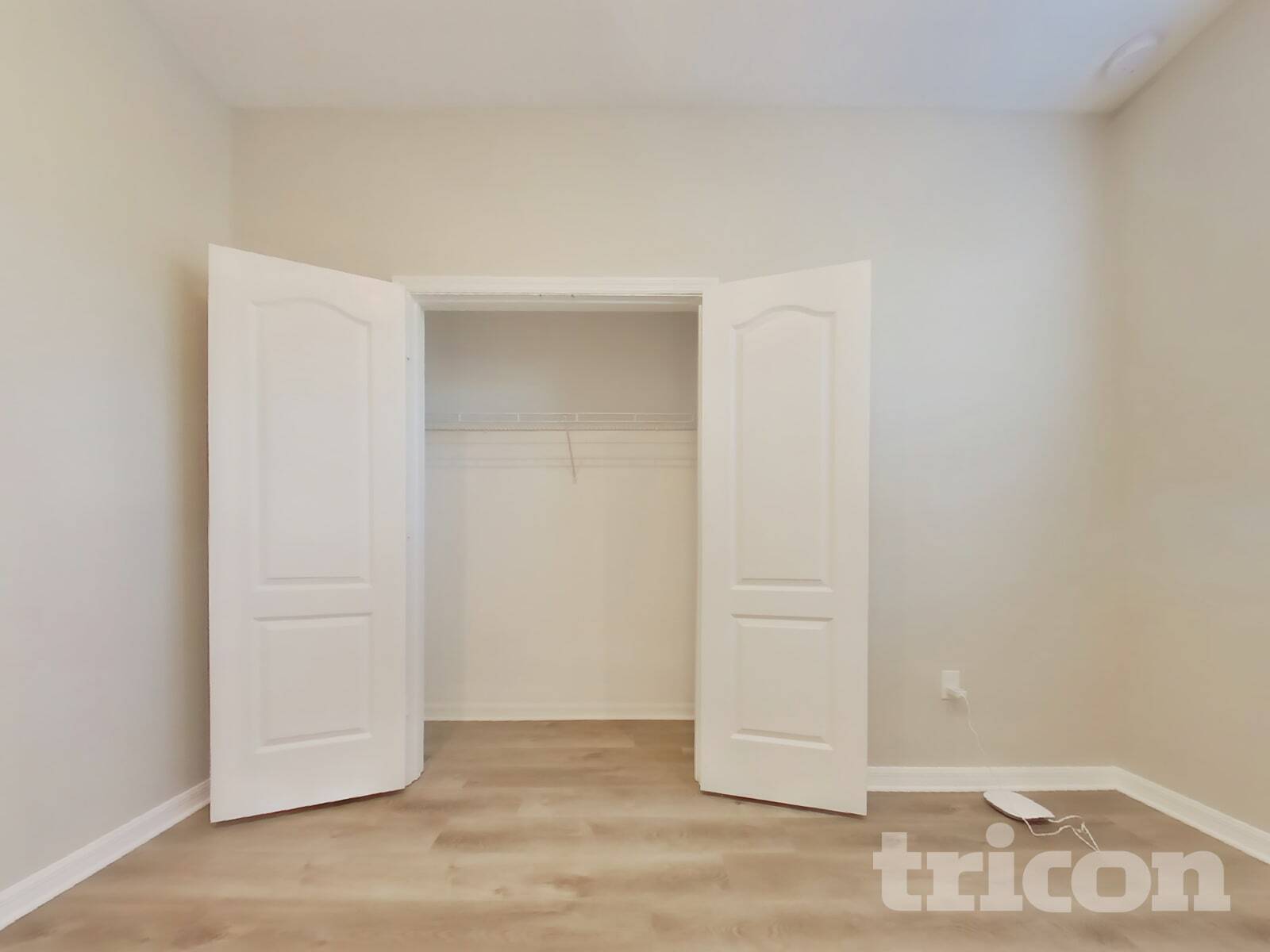 Building Photo - 1660 Luft Ln