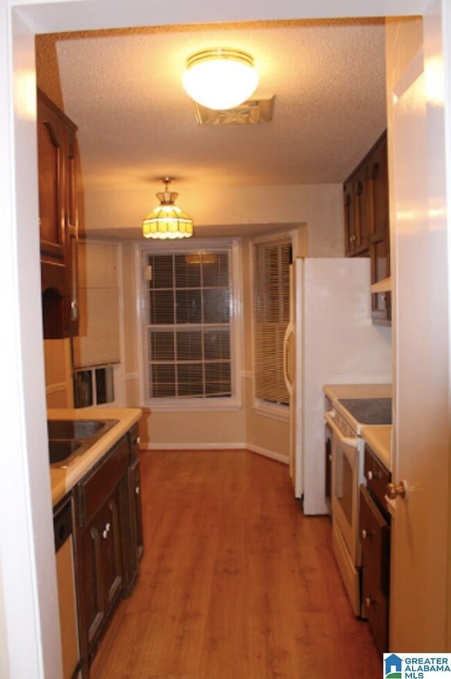 Building Photo - 359 Jamestown Manor Dr