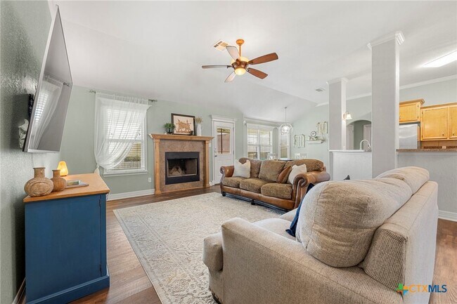 Building Photo - 4704 Bear River Trl