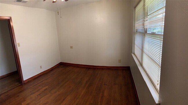 Building Photo - 4262 T C Jester Blvd