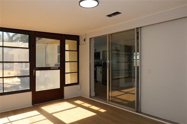 Building Photo - 1808 Harpoon Dr