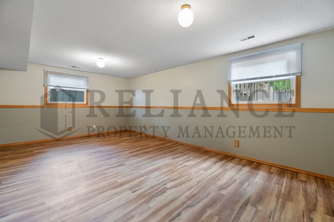 Building Photo - 11902 W Jamesburg St